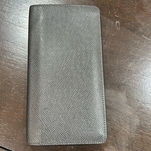 Louis Vuitton Brazza Wallet